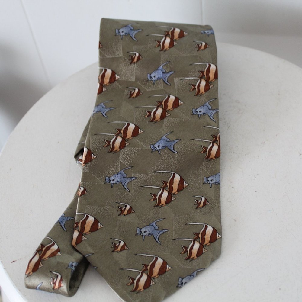 Tango By Max Raab Silk Tropical Angle Fish Tie Made in the USA